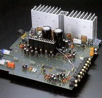 Current feedback type power amplifier section