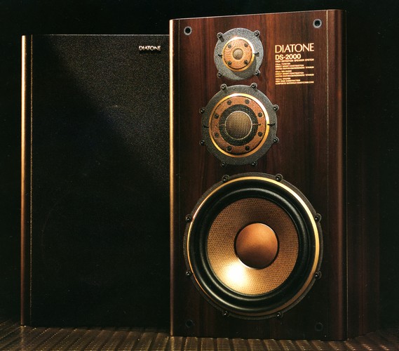 Specifications of the DS 2000 DIATONE Speaker System Diatone